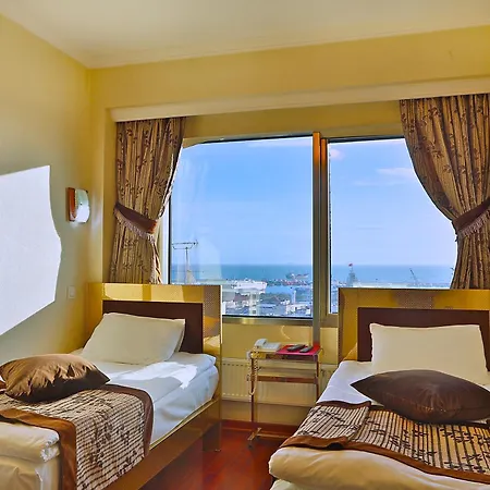 Grand Madrid Hotel Stambuł