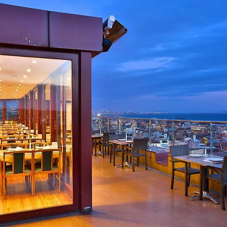 Hotel Grand Madrid 3*