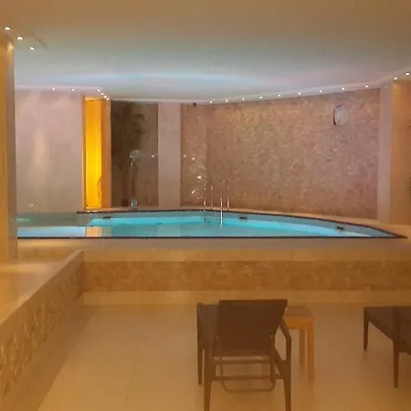 Grand Madrid 3* Stambuł