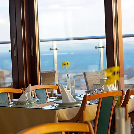 מלון Grand Madrid