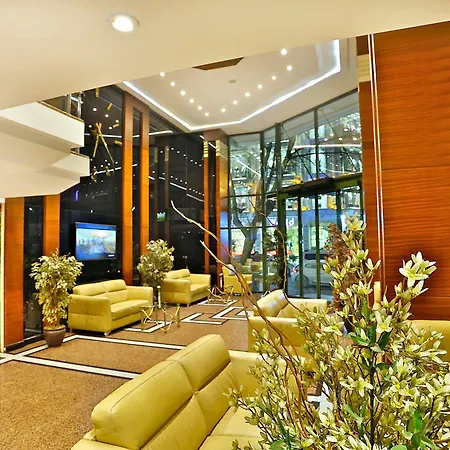 Grand Madrid 3*