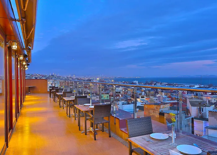 Hotel Grand Madrid 3*