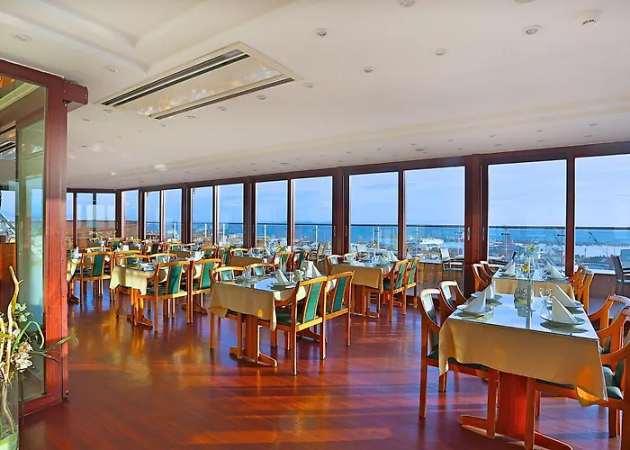 Hotel Grand Madrid 3*