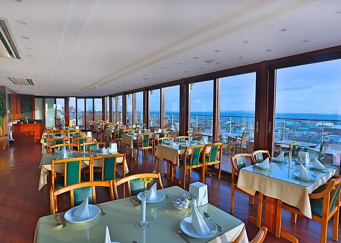 Hotel Grand Madrid 3*