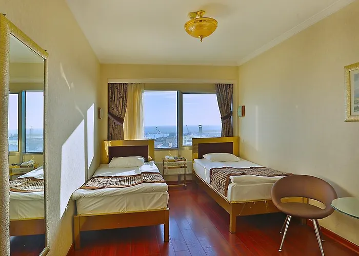 Grand Madrid Hotel 3*