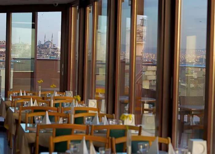 Hotel Grand Madrid 3*