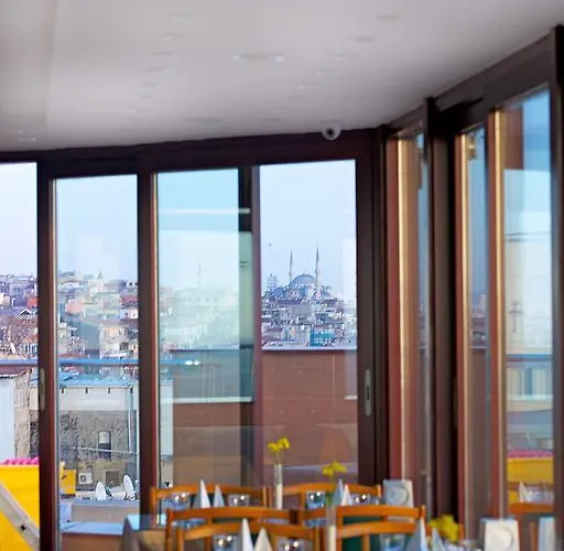 Hotel Grand Madrid 3*